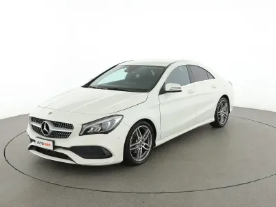 Käytetty Mercedes CLA200 Premium 136 HP (100 kW) 2017 Valkoinen Sedan