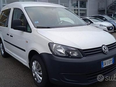 Usata VW Caddy 102 CV (75 kW) 2014 Bianco Monovolume