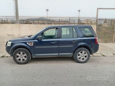 Land Rover Freelander 2