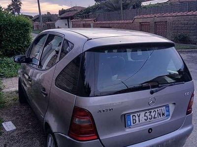 Usata Mercedes A170 Classic 90 CV (66 kW) 2001 Grigio Monovolume
