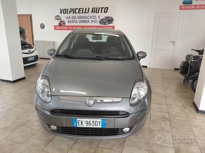 Usata Fiat Punto Evo 75 CV (55 kW) 2011 Grigio Utilitaria