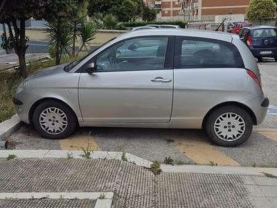 Usata Lancia Ypsilon 60 CV (44 kW) 2003 Utilitaria