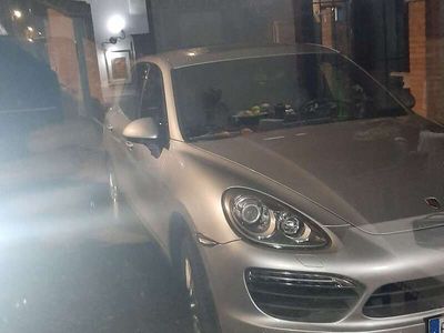 usata Porsche Cayenne 3.0 hybrid S tiptronic