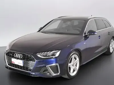 Usata Audi A4 S-Line 204 CV (150 kW) 2024 Blu navarra metallizzato Station wagon