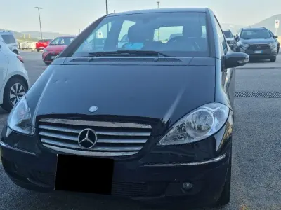 Usata Mercedes A180 Avantgarde 109 CV (80 kW) 2007 Nero Monovolume