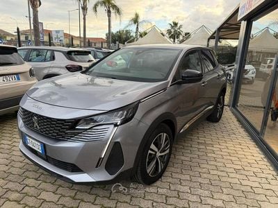 Usata Peugeot 3008 131 CV (96 kW) 2024 Gray SUV