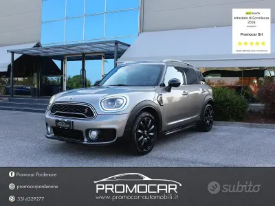 Usata Mini Cooper SD Countryman Business 190 CV (139 kW) 2017 Grigio medio SUV