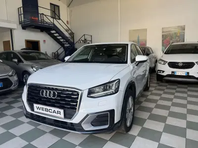 Usata Audi Q2 Design 150 CV (110 kW) 2018 Bianco SUV
