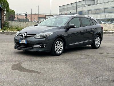 Usata Renault Mégane GrandTour LIMITED 110 CV (80 kW) 2015 Nero Station wagon