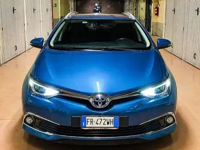 Gebraucht Toyota Auris Hybrid Lounge 99 PS (72 kW) 2016 Kombi
