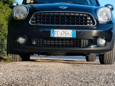 Usata Mini Countryman 90 CV (66 kW) 2016 Nero SUV