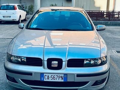 Usata Seat Leon 2002 Grigio Berlina