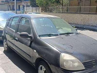 Usata Renault Clio II 48 CV (35 kW) 2006 Nero Berlina