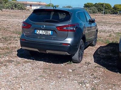 Usata Nissan Qashqai Tekna 159 CV (116 kW) 2019 Grigio SUV