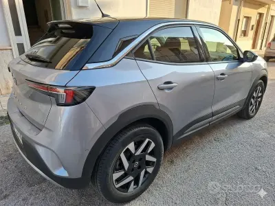 Usata Opel Mokka 131 CV (96 kW) 2021 Grigio SUV
