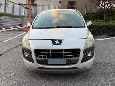 Occasion Peugeot 3008 112 ch (82 kW) 2011 Blanc Break