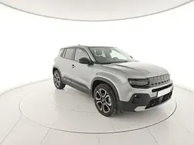 Usata Jeep Avenger Altitude 109 CV (80 kW) 2025 Grigio SUV