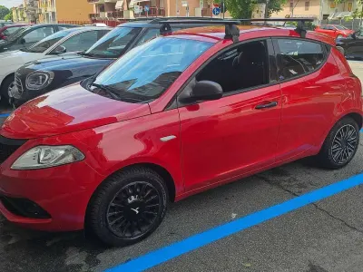 Usata Lancia Ypsilon