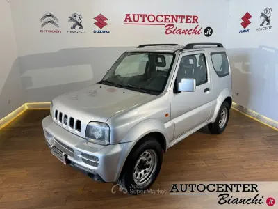 Begagnad Suzuki Jimny 86 HK (63 kW) 2011 Silver SUV