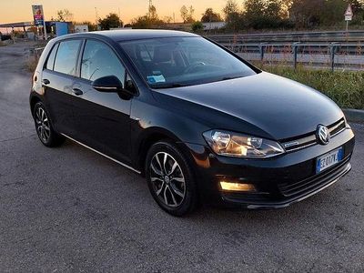 Usata VW Golf VII Trendline 110 CV (80 kW) 2015 Nero Berlina