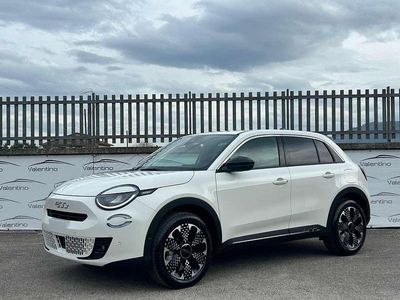 Nuova Fiat 600 La Prima 101 CV (74 kW) 2025 Bianco SUV