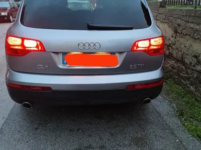Usata Audi Q7 240 CV (176 kW) 2008 Grigio SUV