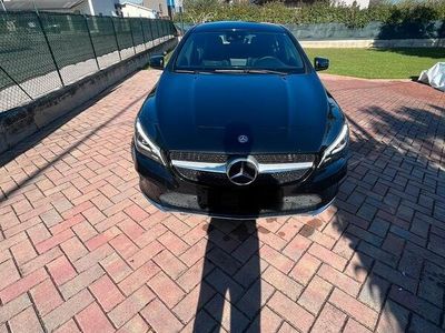 Mercedes CLA180