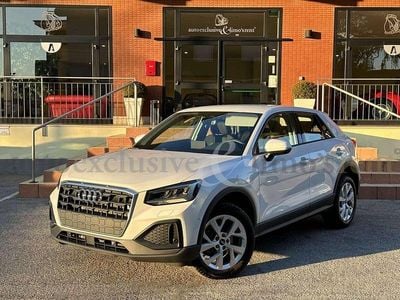 Usata Audi Q2 Advanced 150 CV (110 kW) 2022 Bianco ghiaccio metallizzato SUV