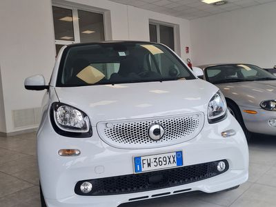 usata Smart ForTwo Coupé fortwo 70 1.0 cabrio Passion