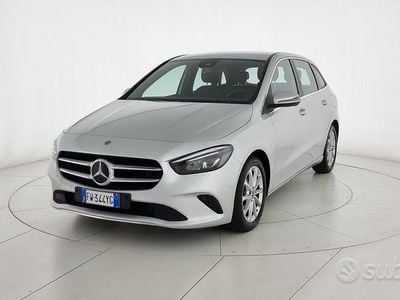 Mercedes B200
