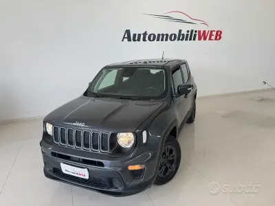 Begagnad Jeep Renegade Longitude 130 HK (95 kW) 2023 Grå SUV