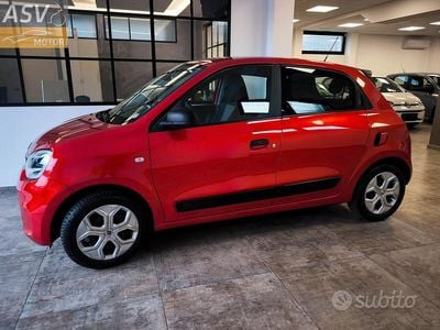 Usata Renault Twingo Life 65 CV (47 kW) 2020 Rosso Utilitaria