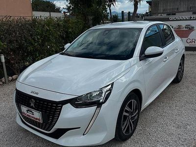 Usata Peugeot 208 Active 75 CV (55 kW) 2020 Bianco Utilitaria