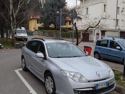 Usata Renault Laguna III 180 CV (132 kW) 2010 Grigio Station wagon