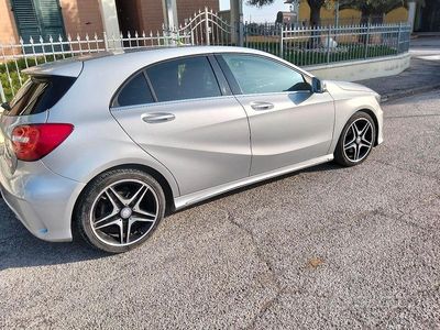 Usata Mercedes A200 Premium 136 CV (100 kW) 2013 Berlina