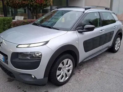 Usata Citroën C4 Shine Edition 99 CV (72 kW) 2015 Grigio SUV