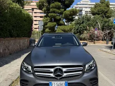 Usata Mercedes GLC250 AMG line 204 CV (150 kW) 2019 Grigio SUV