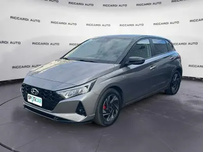Usata Hyundai i20 99 CV (72 kW) 2021 Grigio Utilitaria