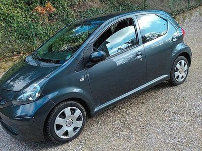 Usata Toyota Aygo 2006 Grigio Utilitaria