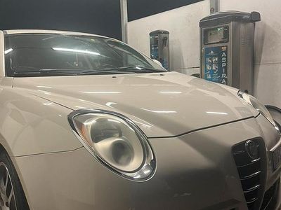Usata Alfa Romeo MiTo Distinctive 135 CV (99 kW) 2010 Bianco Utilitaria