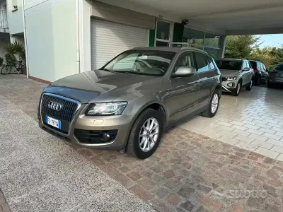 Usata Audi Q5 Advanced Plus 143 CV (105 kW) 2011 Marrone SUV