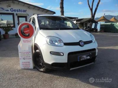 Usata Fiat Panda 4x4 S 86 CV (63 kW) 2019 Bianco Utilitaria