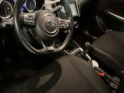 Usata Suzuki Swift 83 CV (61 kW) 2021 Utilitaria