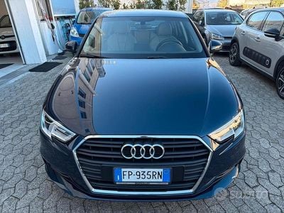 Usata Audi A3 Ambiente 116 CV (85 kW) 2018 Blu Berlina