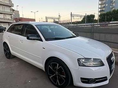Usata Audi A3 Sportback Young 90 CV (66 kW) 2010 Utilitaria
