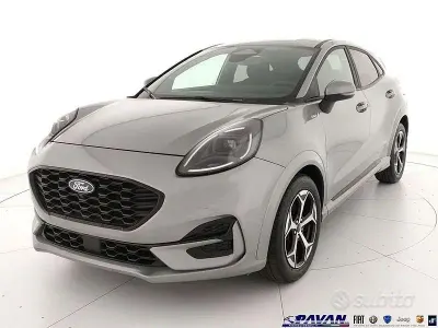 Usata Ford Puma ST-Line 125 CV (91 kW) 2025 Grigio SUV