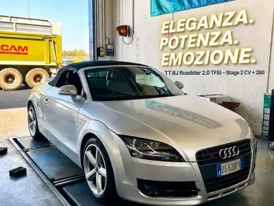 Usata Audi TT Roadster Ambiente 200 CV (147 kW) 2008 Grigio Cabrio