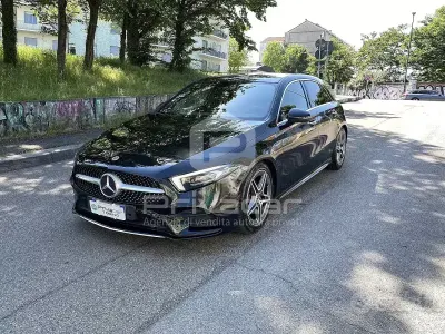 Usata Mercedes A200 Premium 163 CV (119 kW) 2019 Nero Berlina