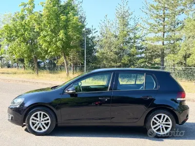 Usata VW Golf VII Highline 105 CV (77 kW) 2012 Nero Berlina