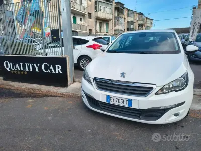 Usata Peugeot 308 Allure 116 CV (85 kW) 2015 Bianco Berlina